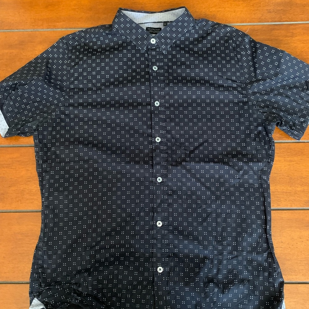 7 Diamonds Black Casual Button Down Shirt with Geometric Pattern